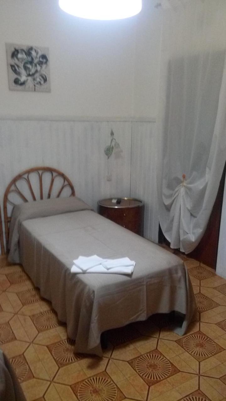 Bed & Breakfast Santa Fara Bari Extérieur photo
