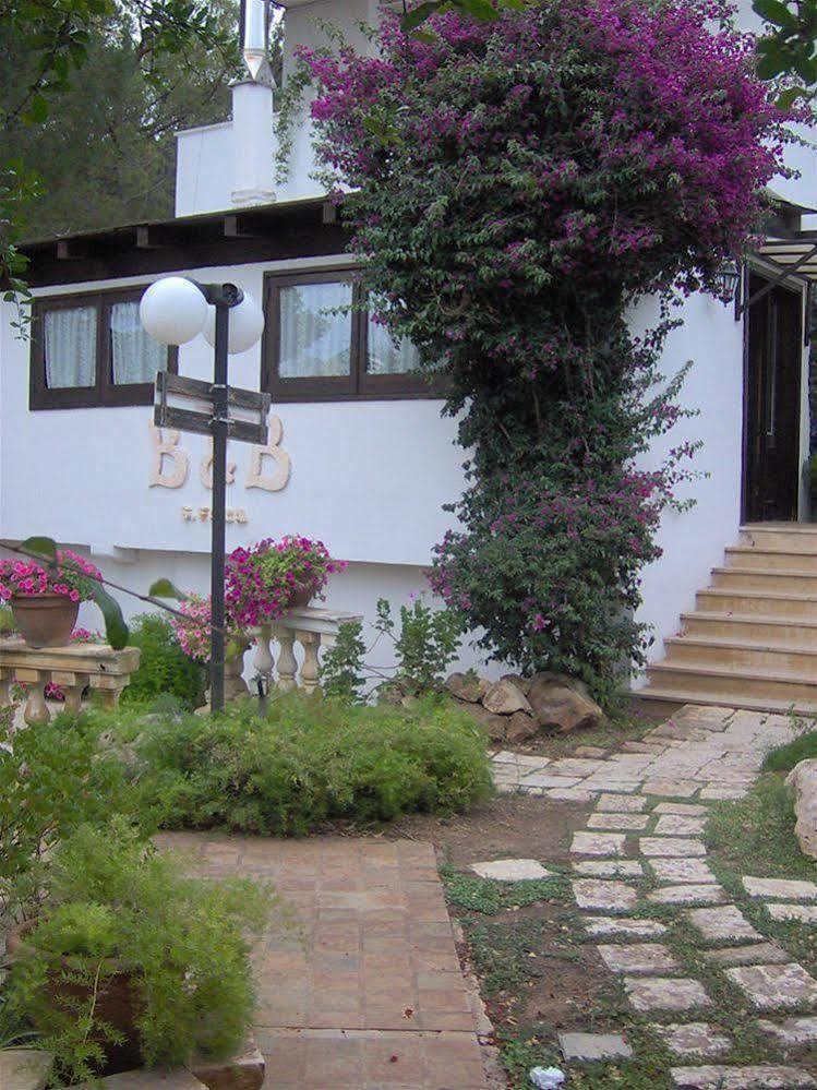 Bed & Breakfast Santa Fara Bari Extérieur photo
